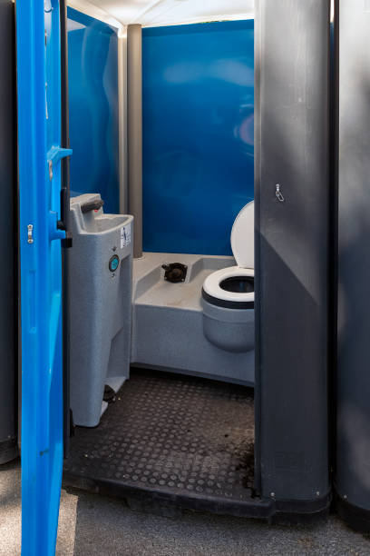 Best Portable restroom trailer rental  in Lakeview, CA